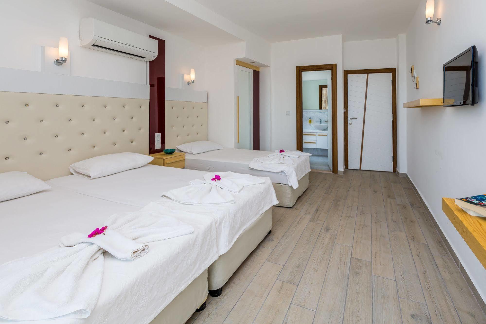 Defne Hotel คาช ภายนอก รูปภาพ
