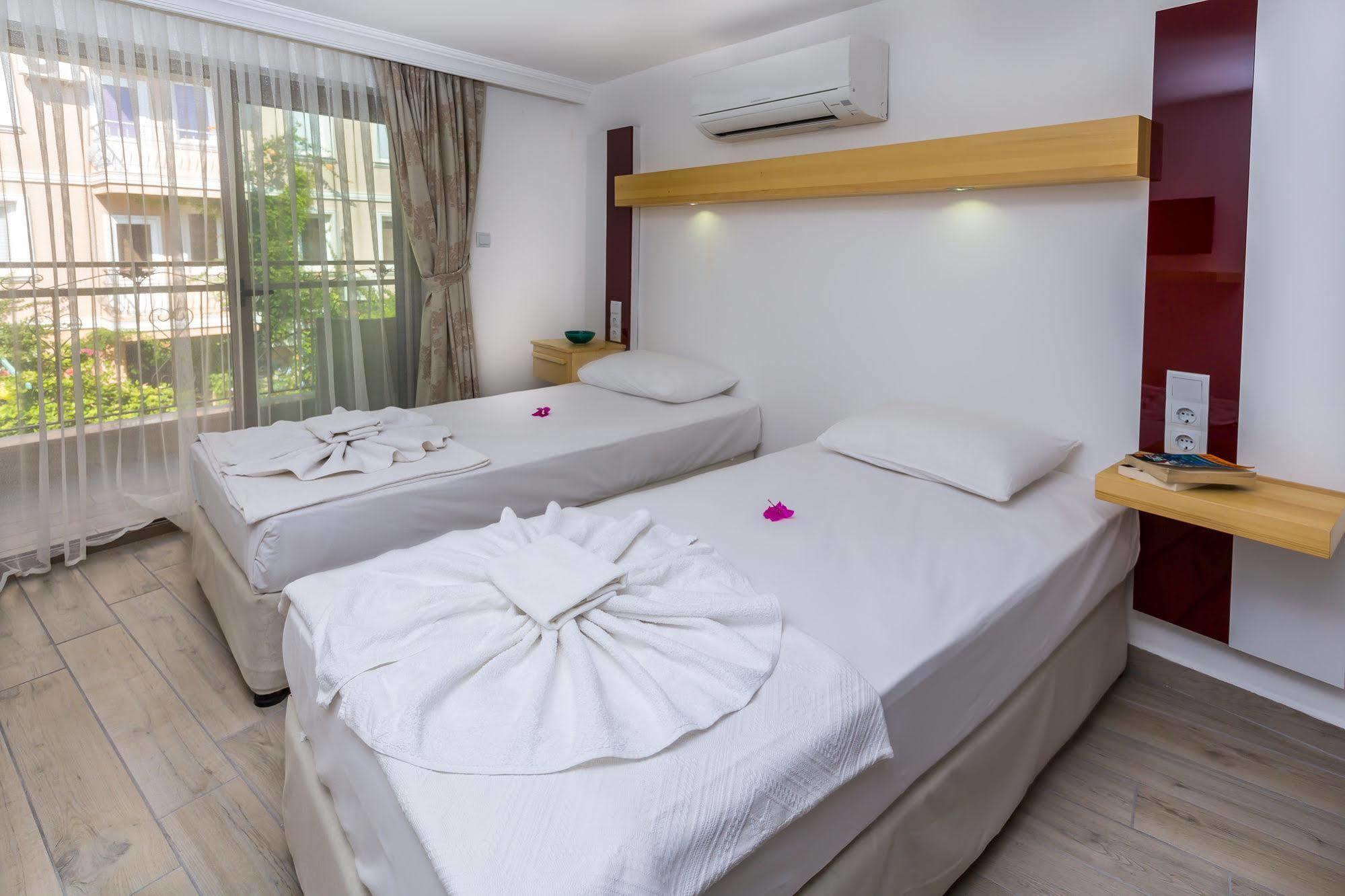 Defne Hotel คาช ภายนอก รูปภาพ