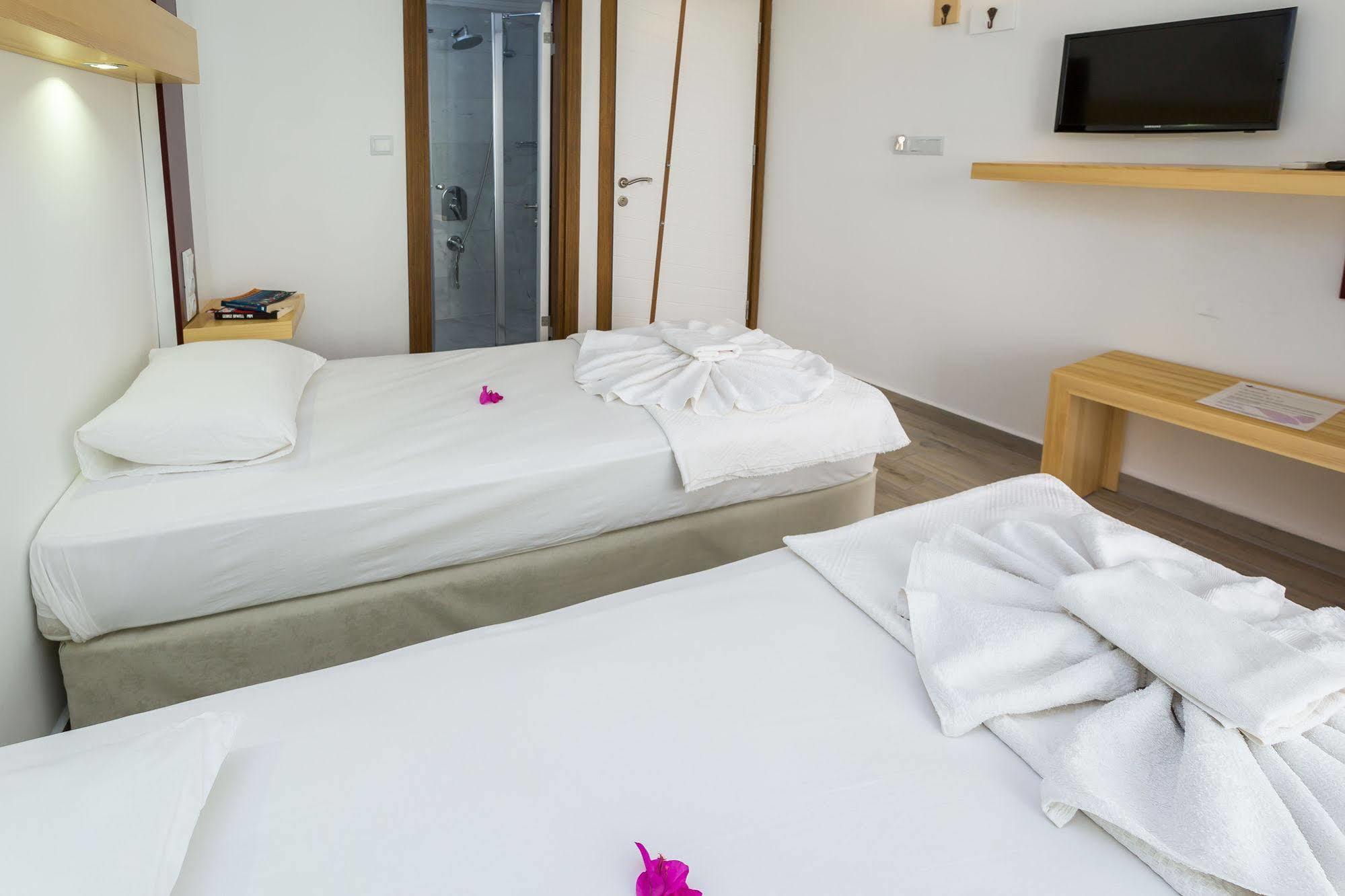 Defne Hotel คาช ภายนอก รูปภาพ